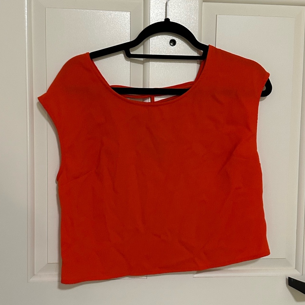 Express Size Small Sleeveless Bar-Back Orange Crop Top